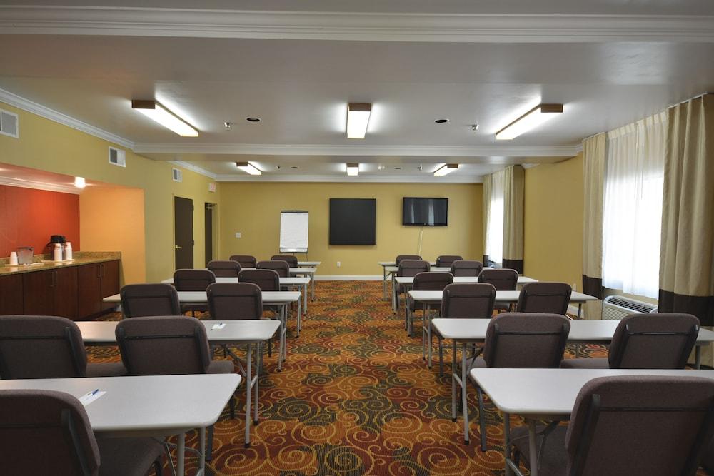 Comfort Inn & Suites Trussville I-59 Exit 141 Екстериор снимка